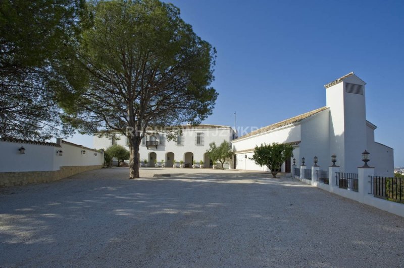 Torreblanca Mansion for Sale