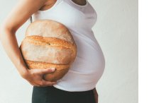 Low Carbohydrate Diets Increase Risk of Birth Defects