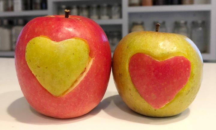 Valentine's Day apple hearts
