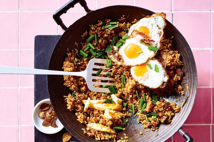 Garlicky fried rice with crisp pork