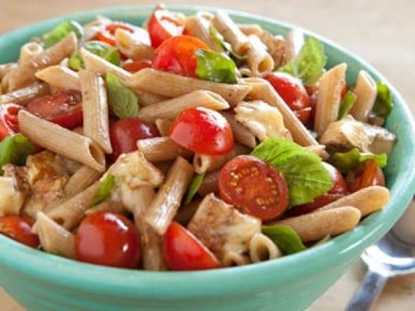 Pasta with Brie, Basil and Tomatoes